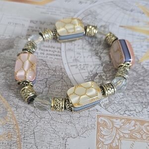 Elegant Gold-Accented Pink & Cream Beaded Bracelet